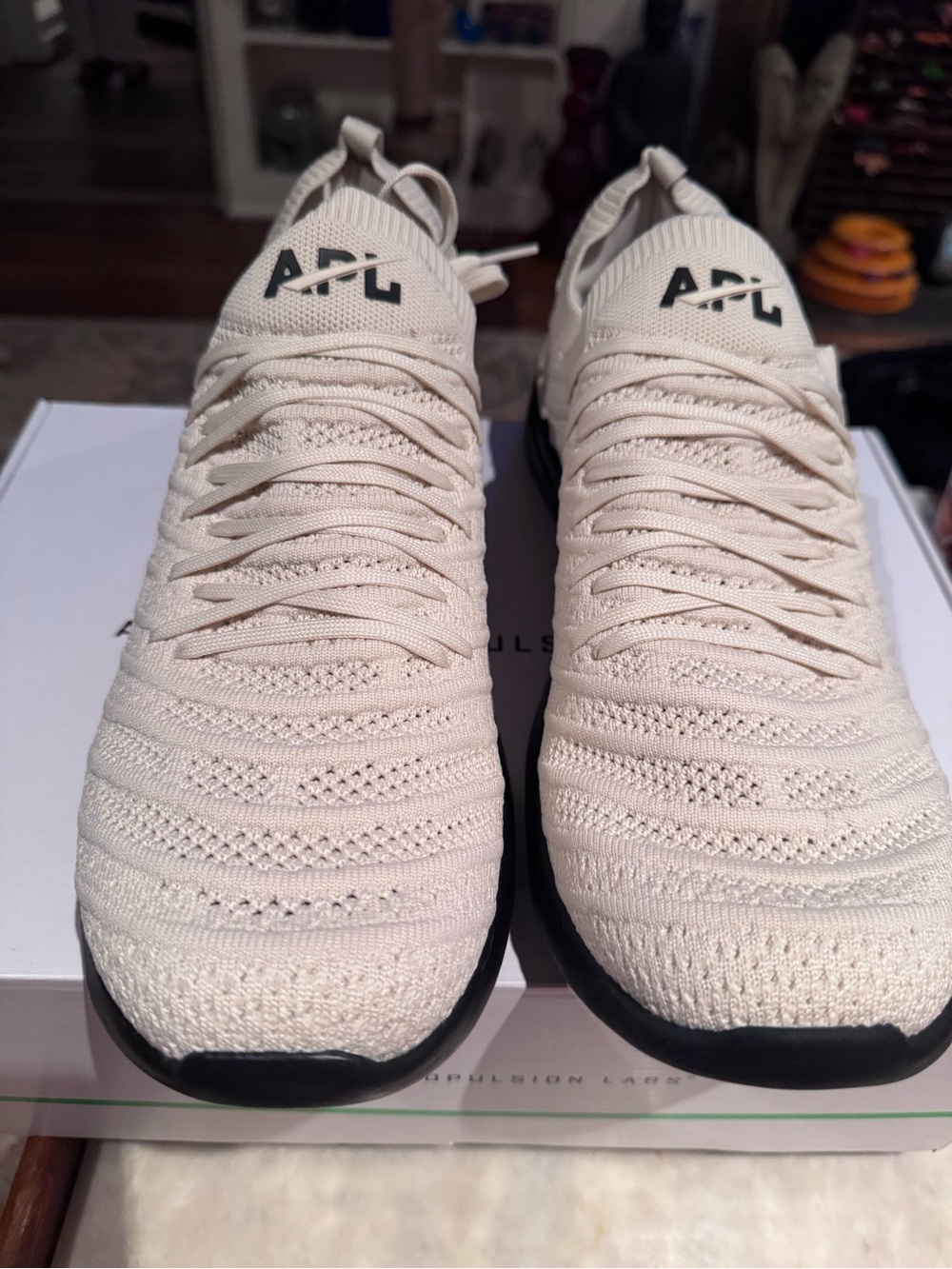 APL Knit Lace tech loom wave